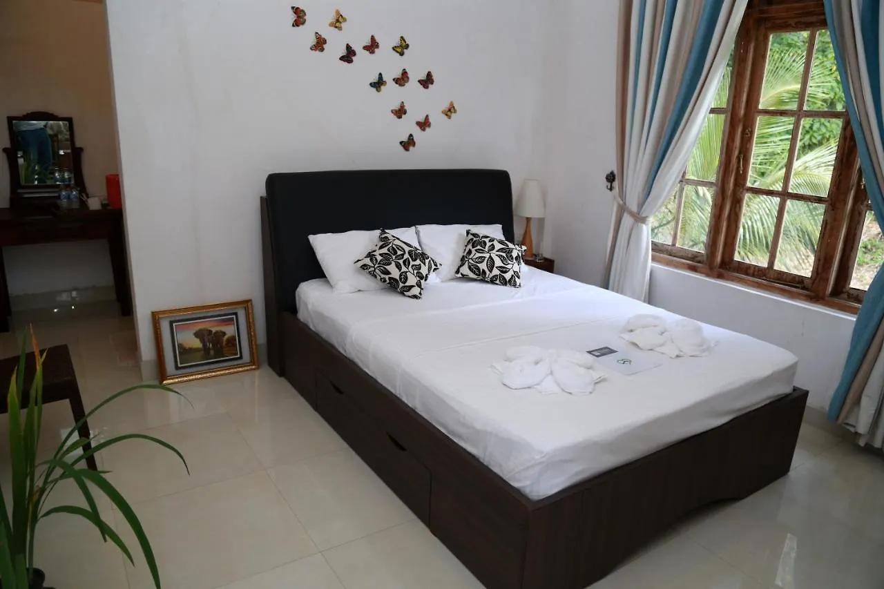 Проживание в семье Chathu Holiday Home Канди Шри-Ланка