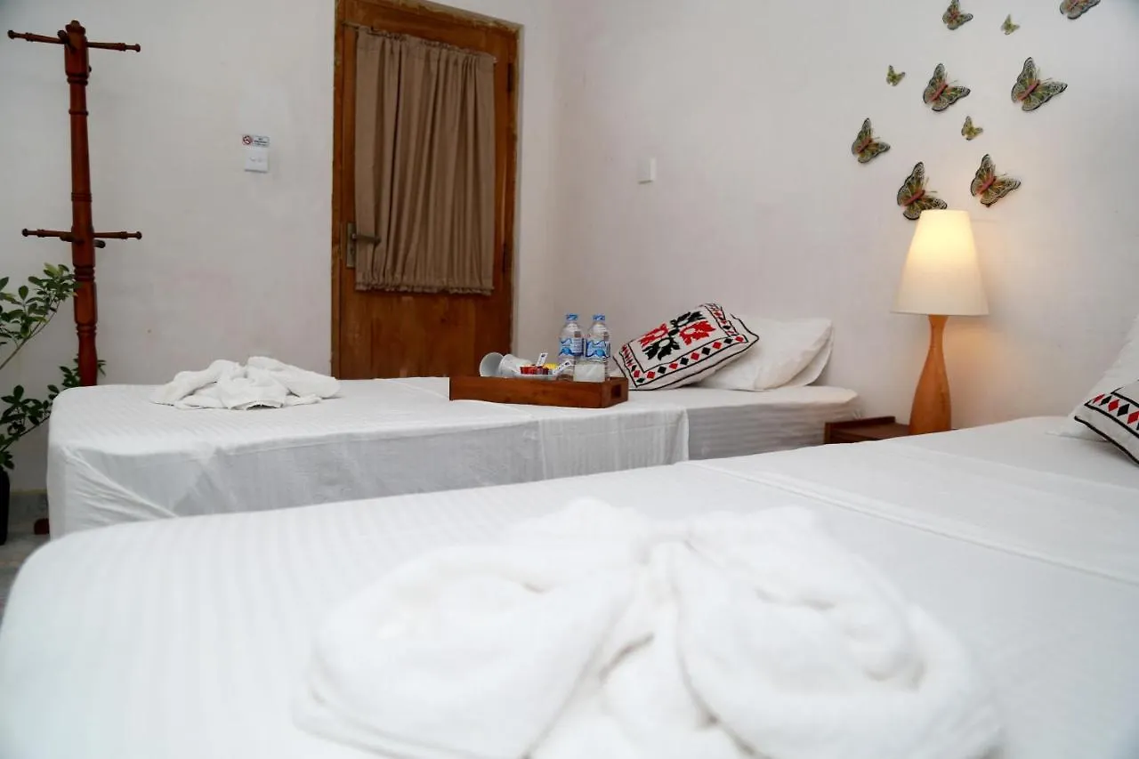 Проживание в семье Chathu Holiday Home Канди
