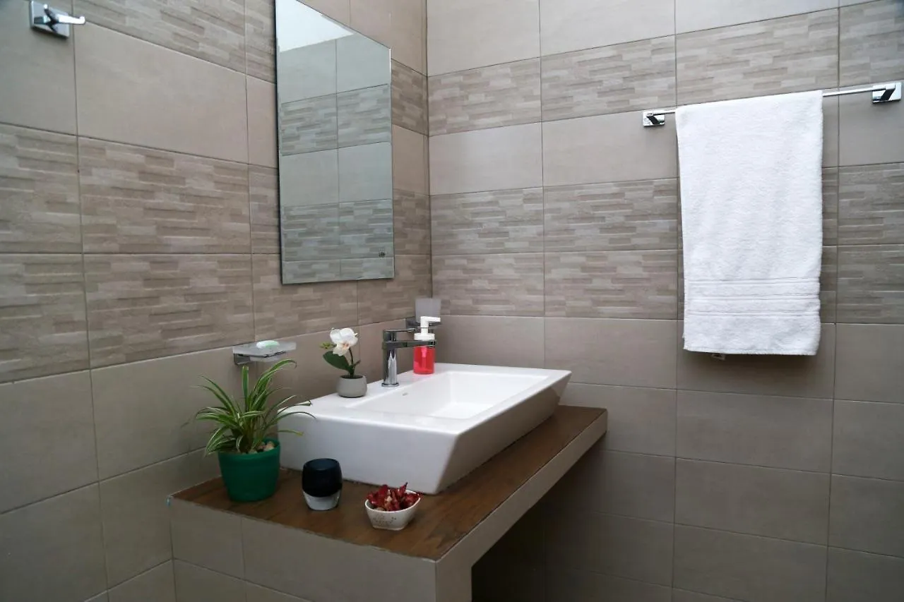 Chathu Holiday Home Канди Проживание в семье
