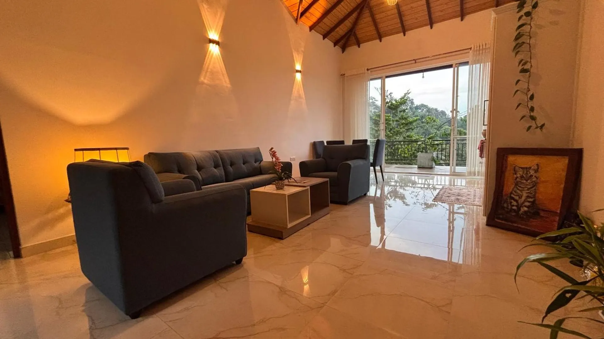 Проживание в семье Chathu Holiday Home Канди Шри-Ланка